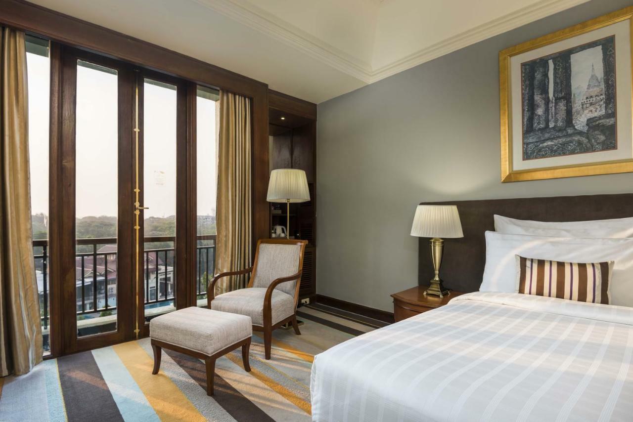 Grand Deluxe Room City View - King