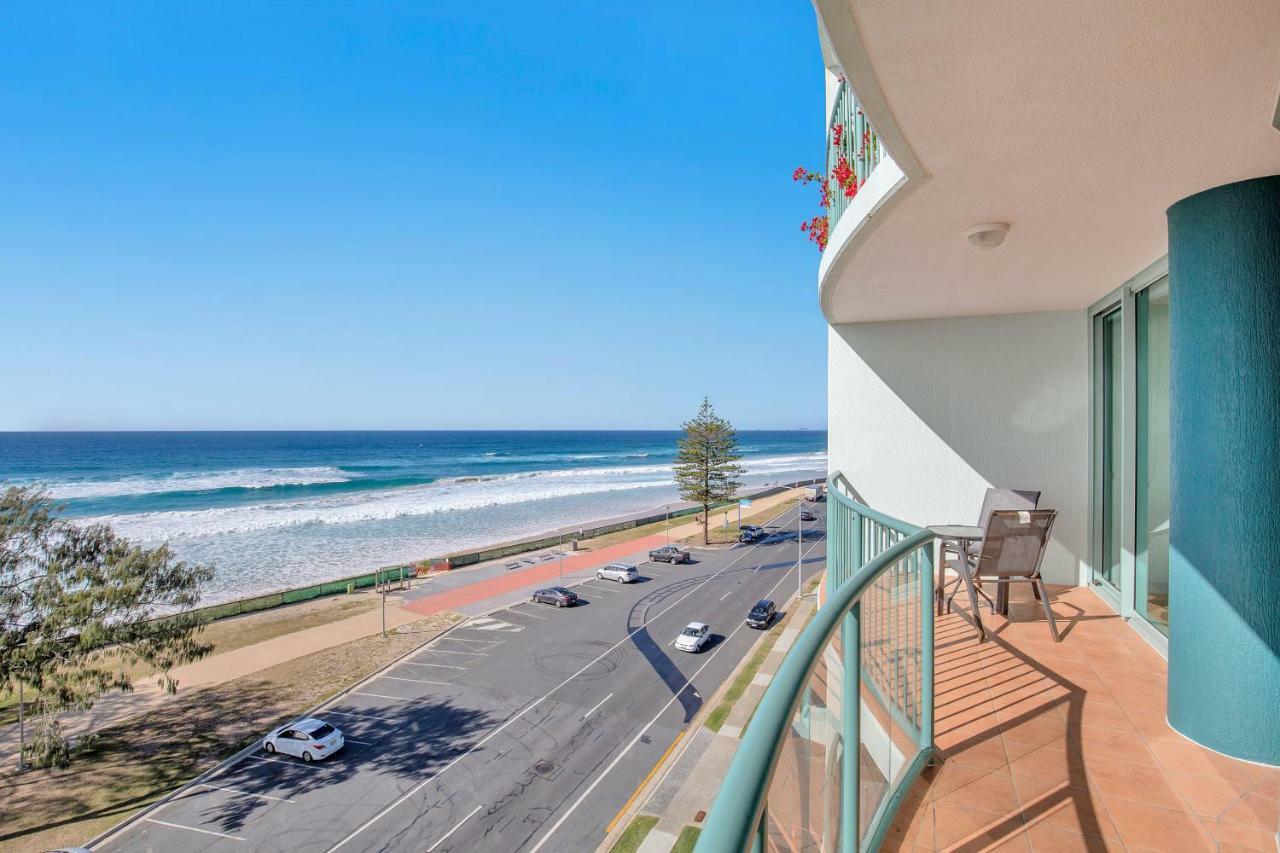 Two-Bedroom Apartment Ocean View