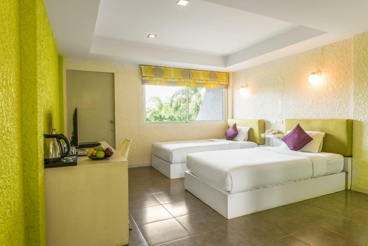 Superior Double or Twin Room Garden View