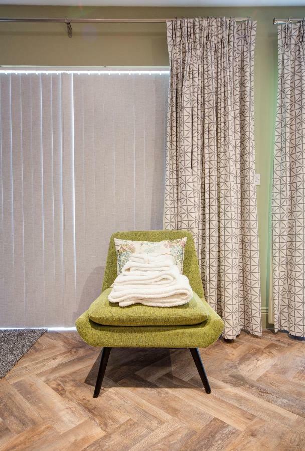 Hazel – ground-floor room