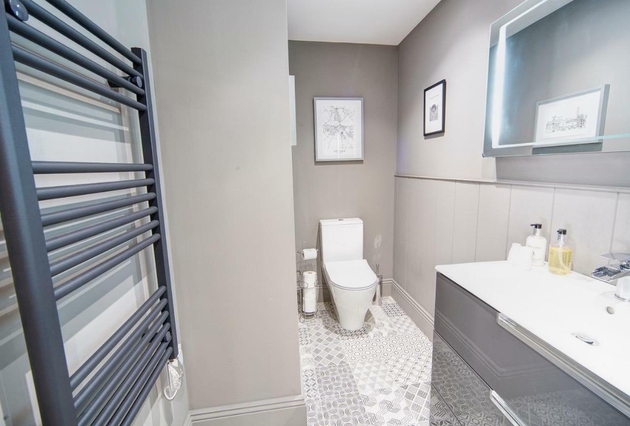 Hazel – ground-floor room