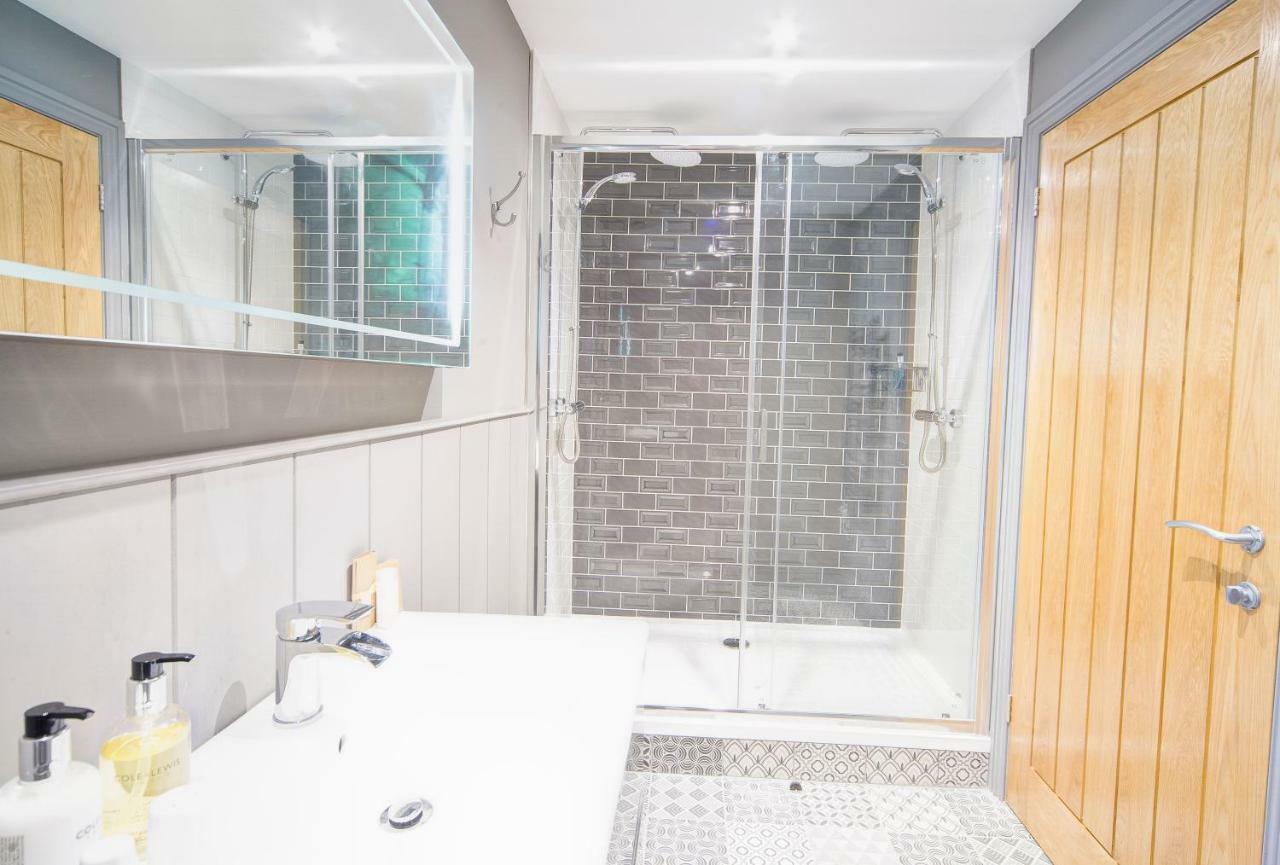 Hazel – ground-floor room