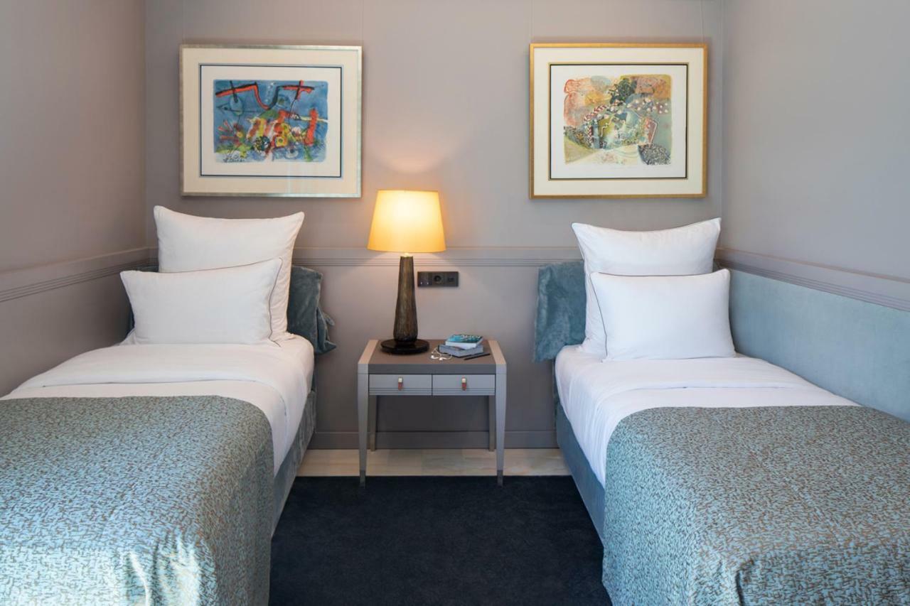 Deluxe Suite Sea View Spa Access