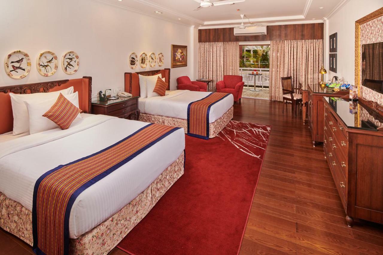 Deluxe Room Sunset View - 10% Discount on Foods & Soft Beverages* | 15% Discounts on Laundry Services* | INR 500 spa credit during your stay on selective Massage services. TnC Apply.* | Free Minibar - 2 cans of soft Beverages (Once on Arrival)