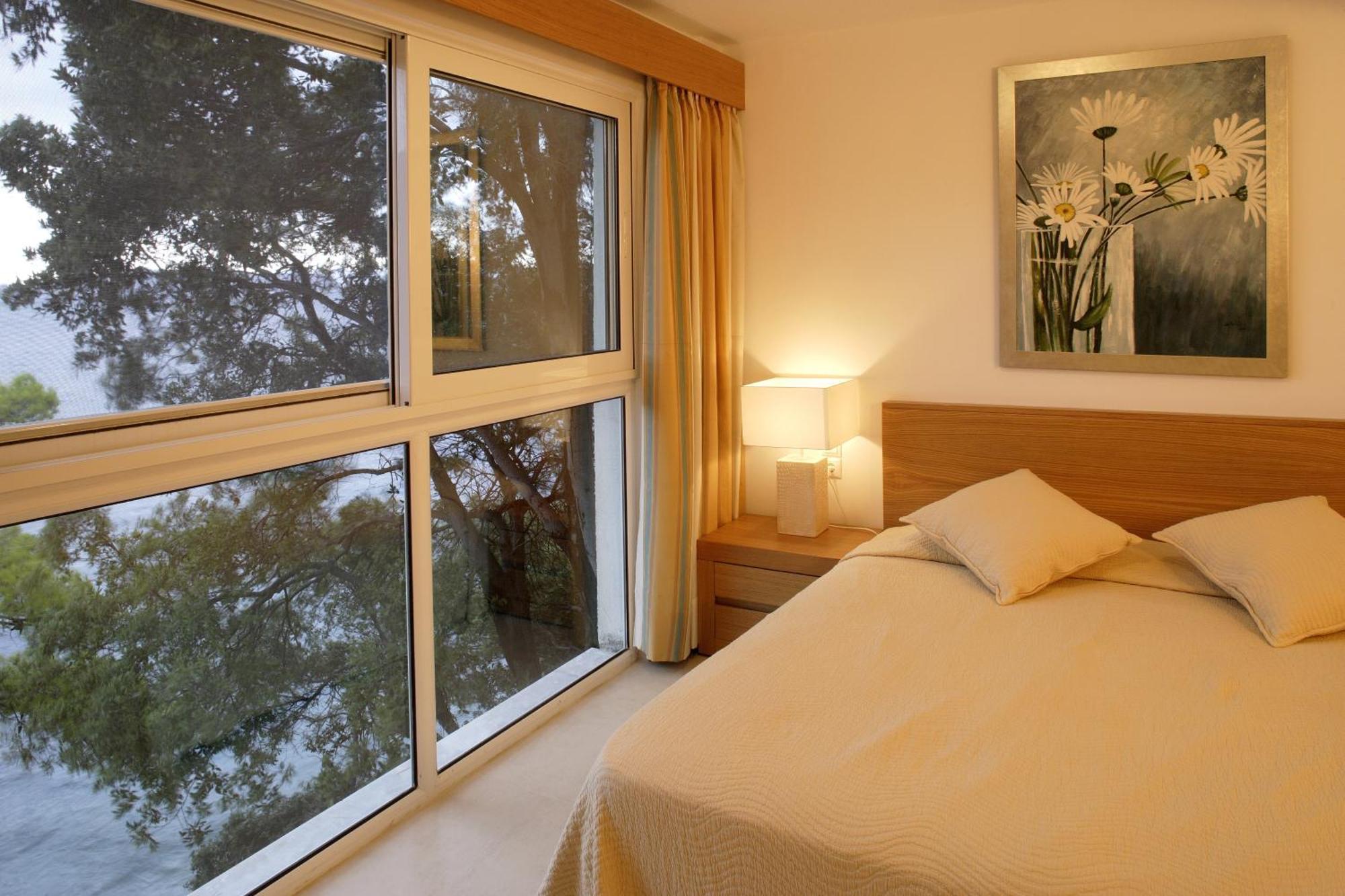 Suite with Sea View,1588068547:JPEG