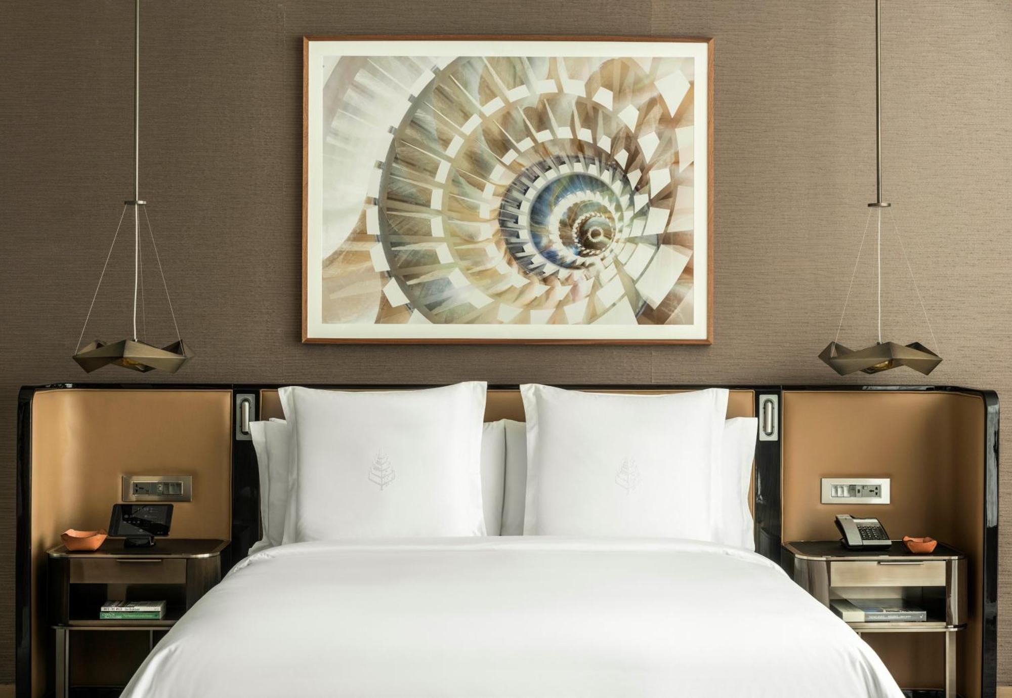 Four Seasons King Room,825043973:JPEG