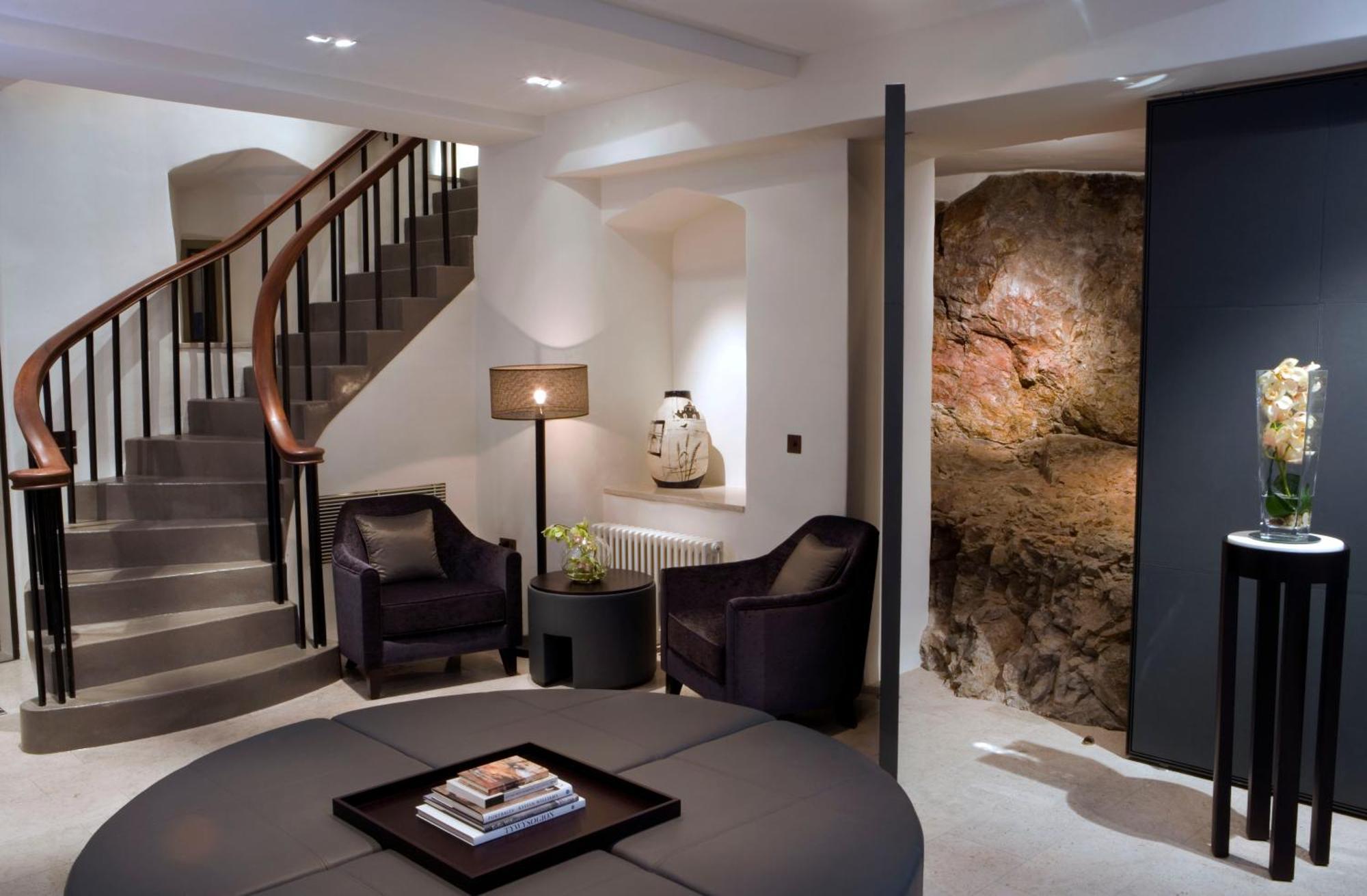 King Room with Bath