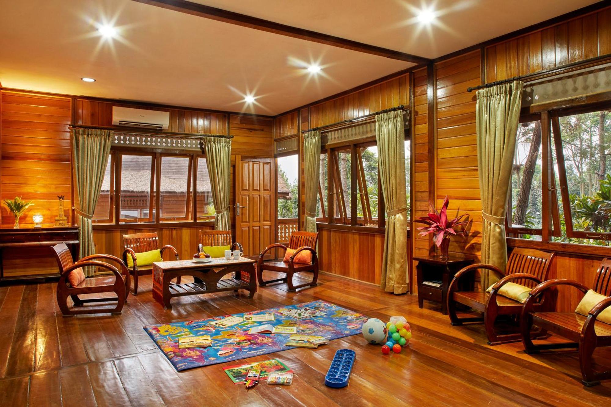 Four-Bedroom Deluxe Villa