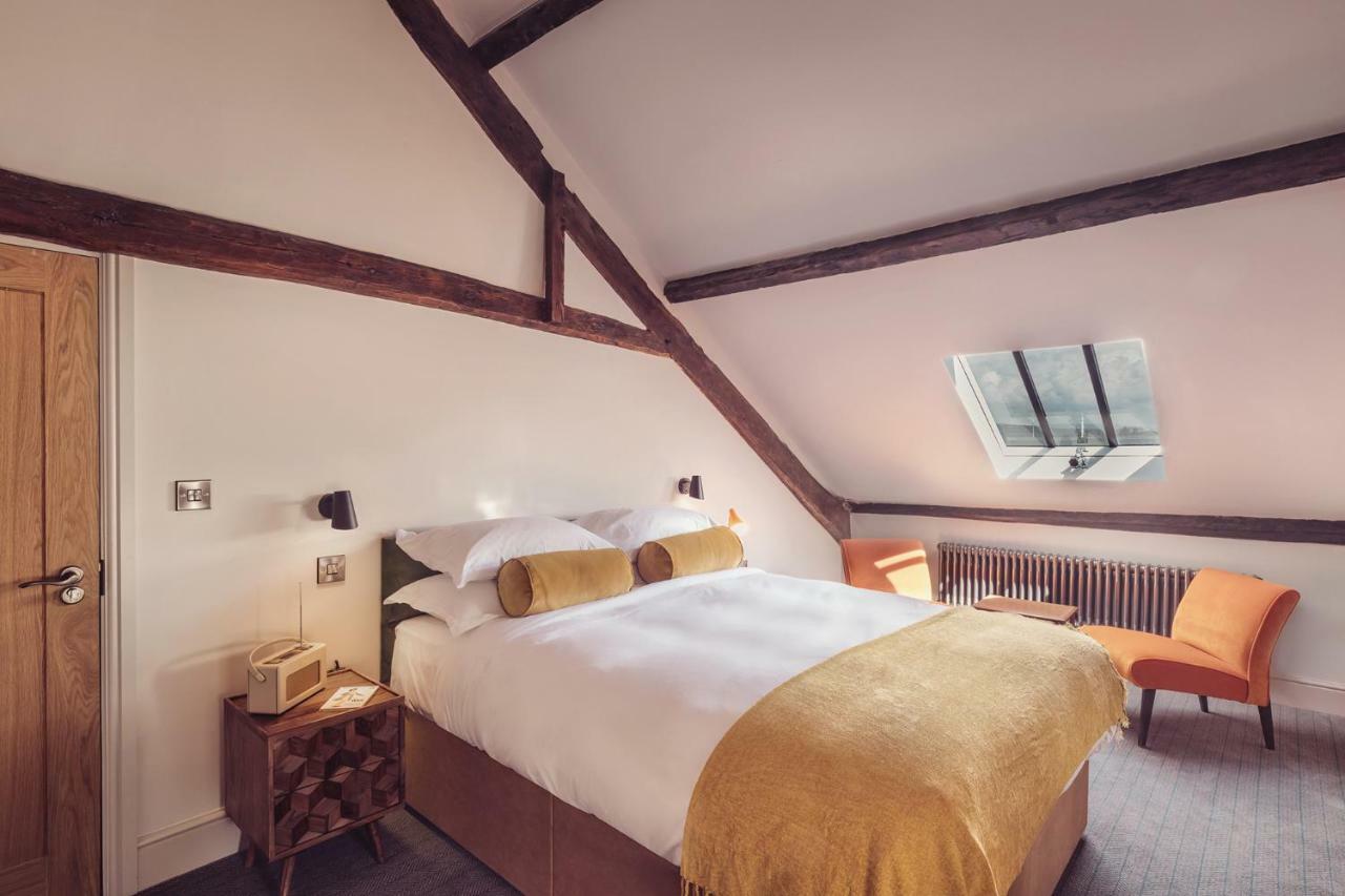 Deluxe Room,828307997:JPEG