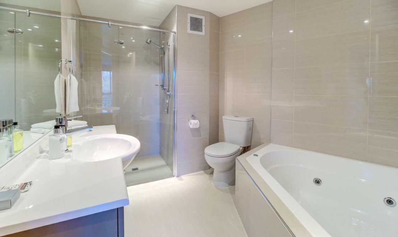 Premier Executive Room,830433731:JPEG