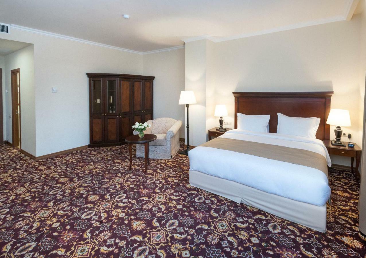 Standard Suite