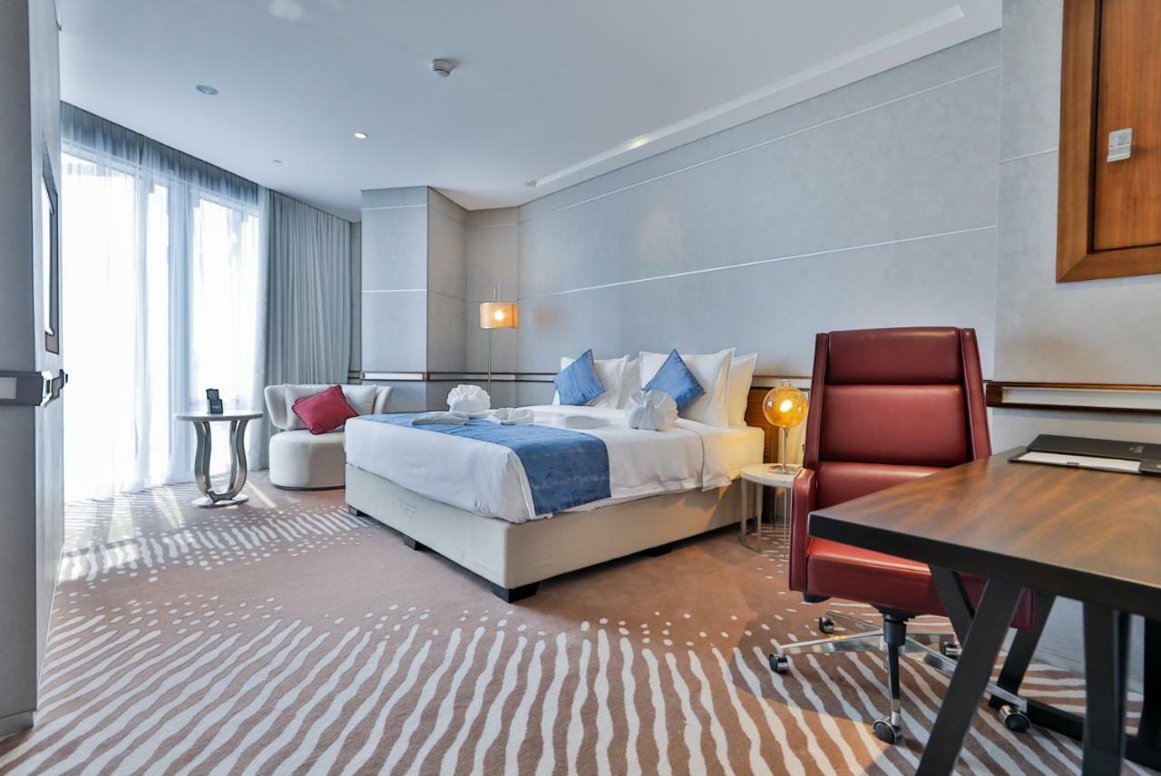 Executive Suite
