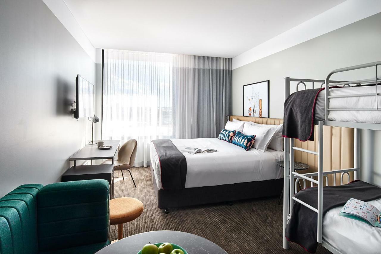 Quad Suite