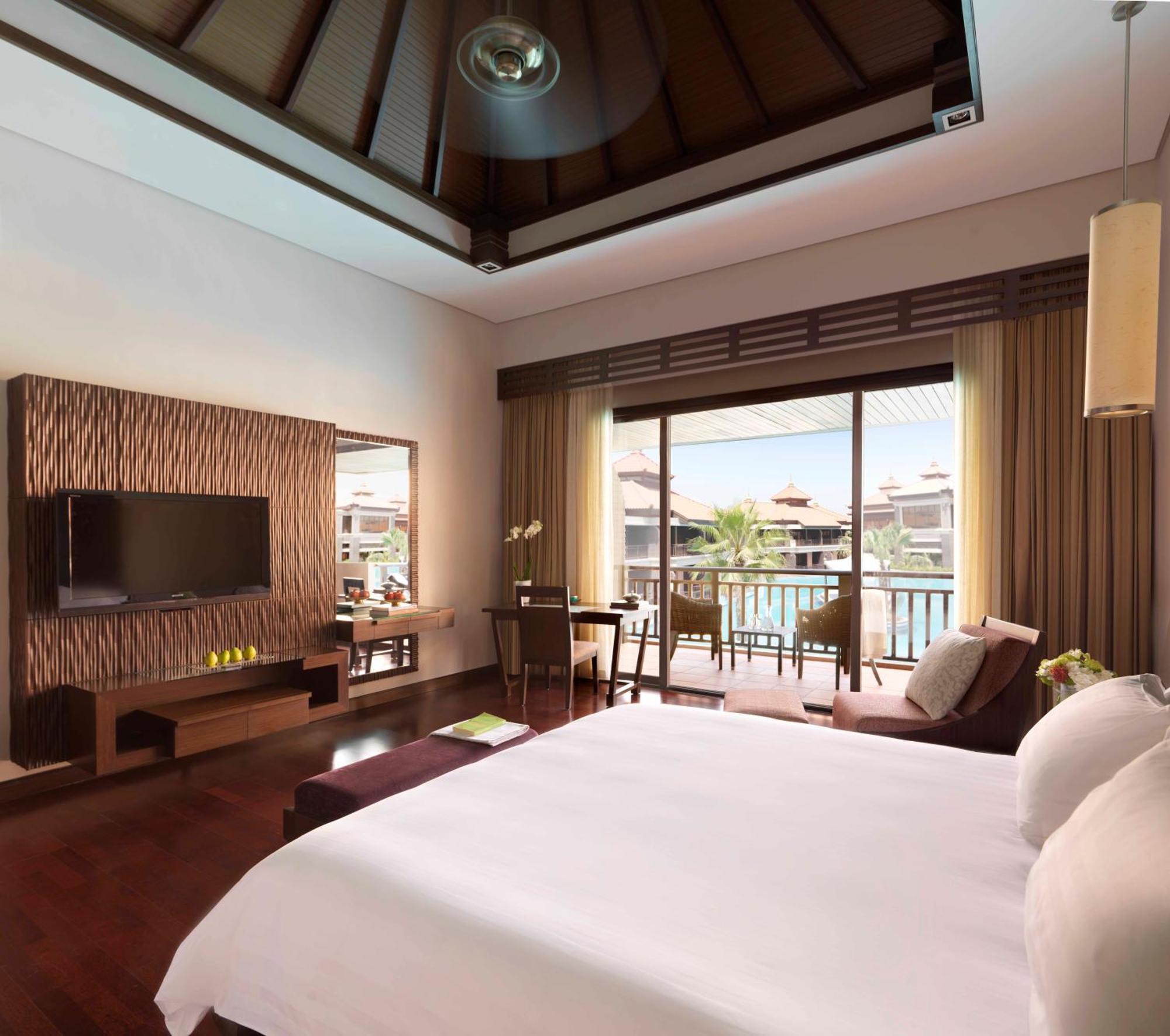 Premier Lagoon View Room,912654181:JPEG