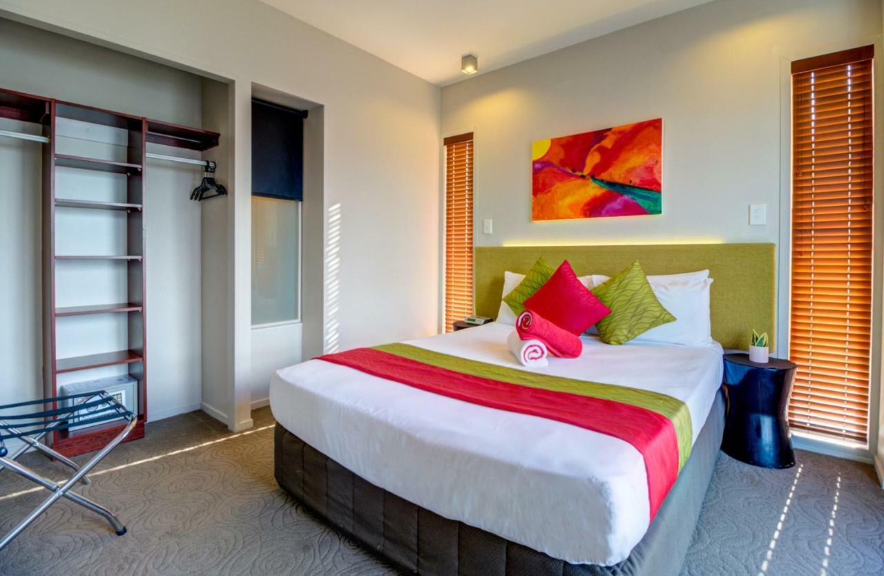 Executive One-Bedroom Apartment,846811349:JPEG