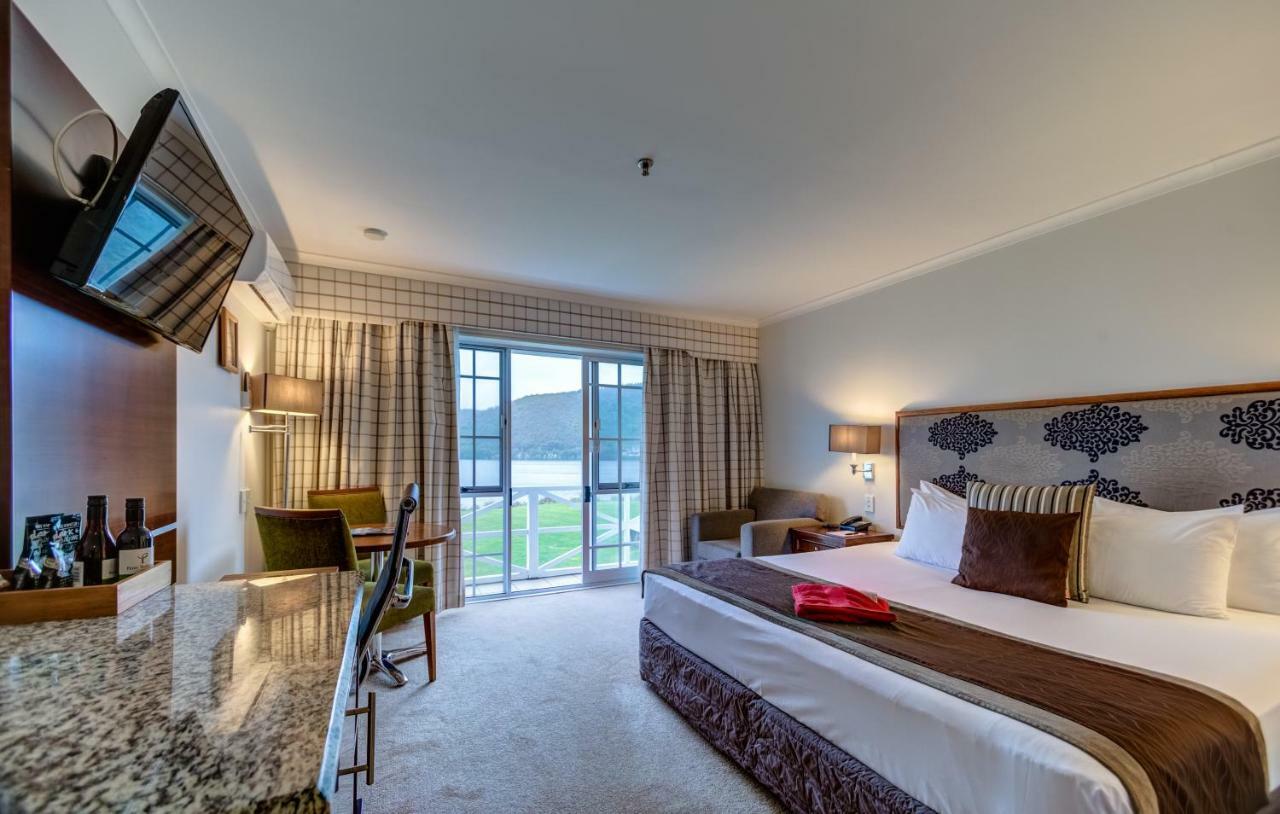 King Room with Lake View