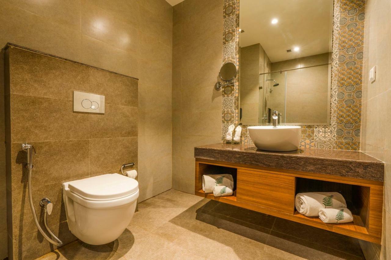 Suite - Complimentary Mocktails Welcome Drinks,Early Check-In & Late Check-Out up to 4 hours (on availability), 20% off on Food, Beverage, Laundry and Spa