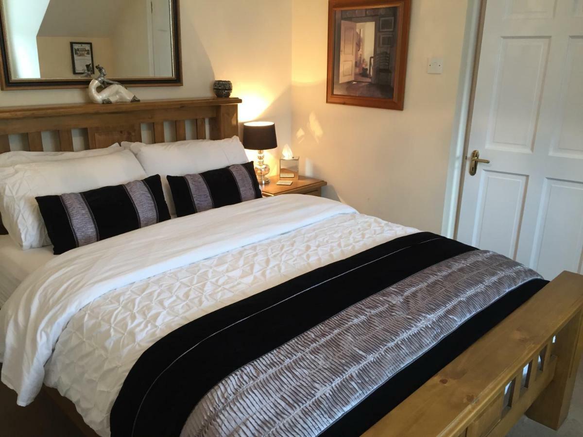 Double Room,854464463:JPEG