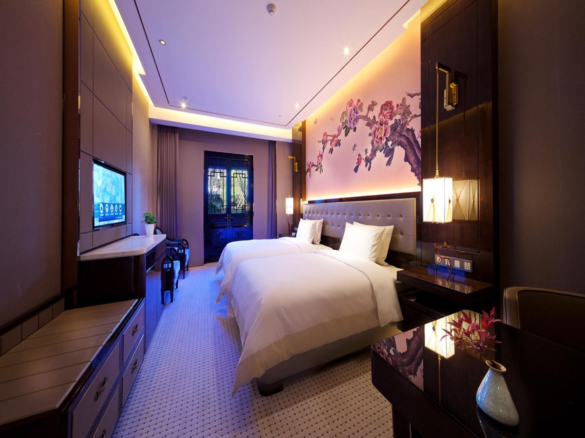 Deluxe Twin Room with Garden View