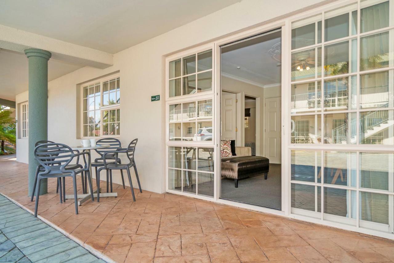 Family Two Bedroom Suite with Spa Pool,886240339:JPEG