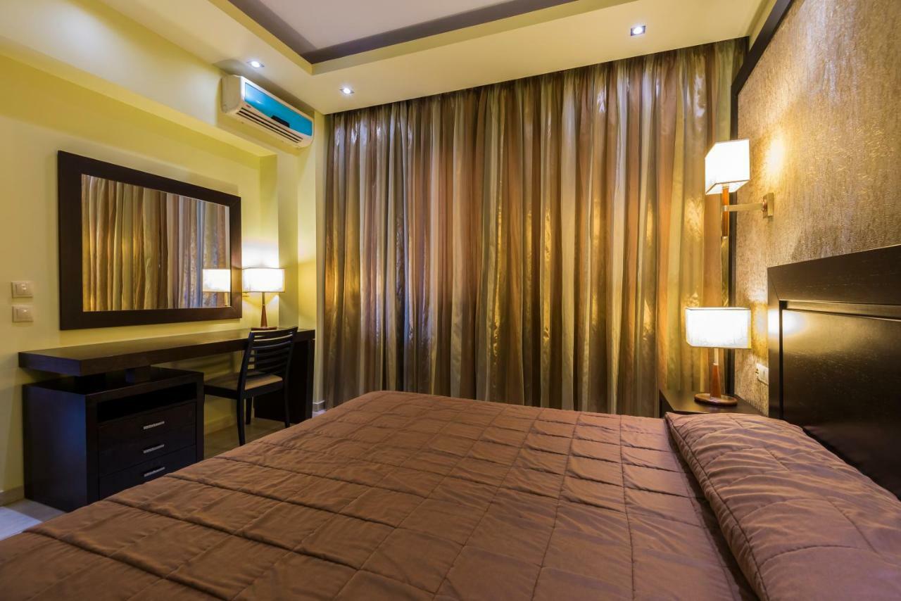 Double Room,886312177:JPEG