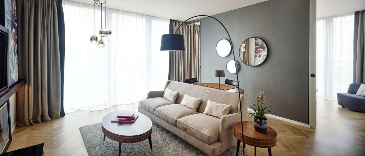 Three-Bedroom Suite,906094138:JPEG