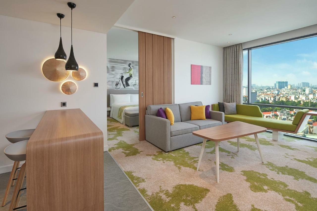 One-Bedroom Suite with Sofa Bed and City View,910036750:JPEG