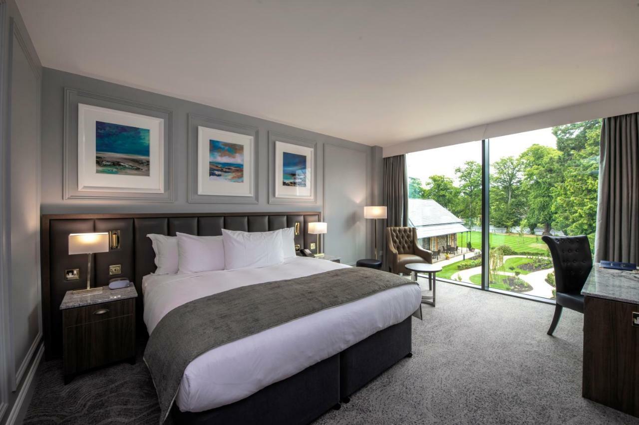 Executive King Room with River View - Converts to Twin Beds