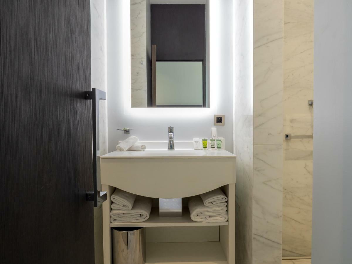 Standard Double Room,1637764028:JPEG