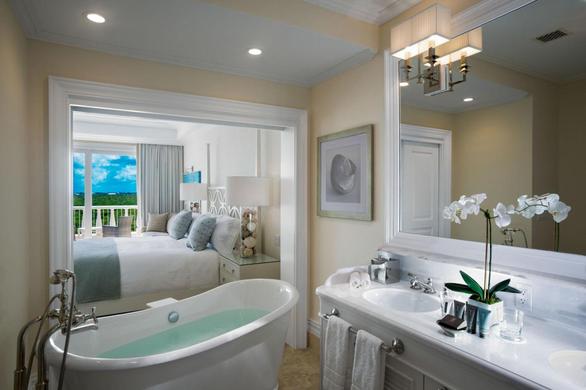 Junior Suite Pool View