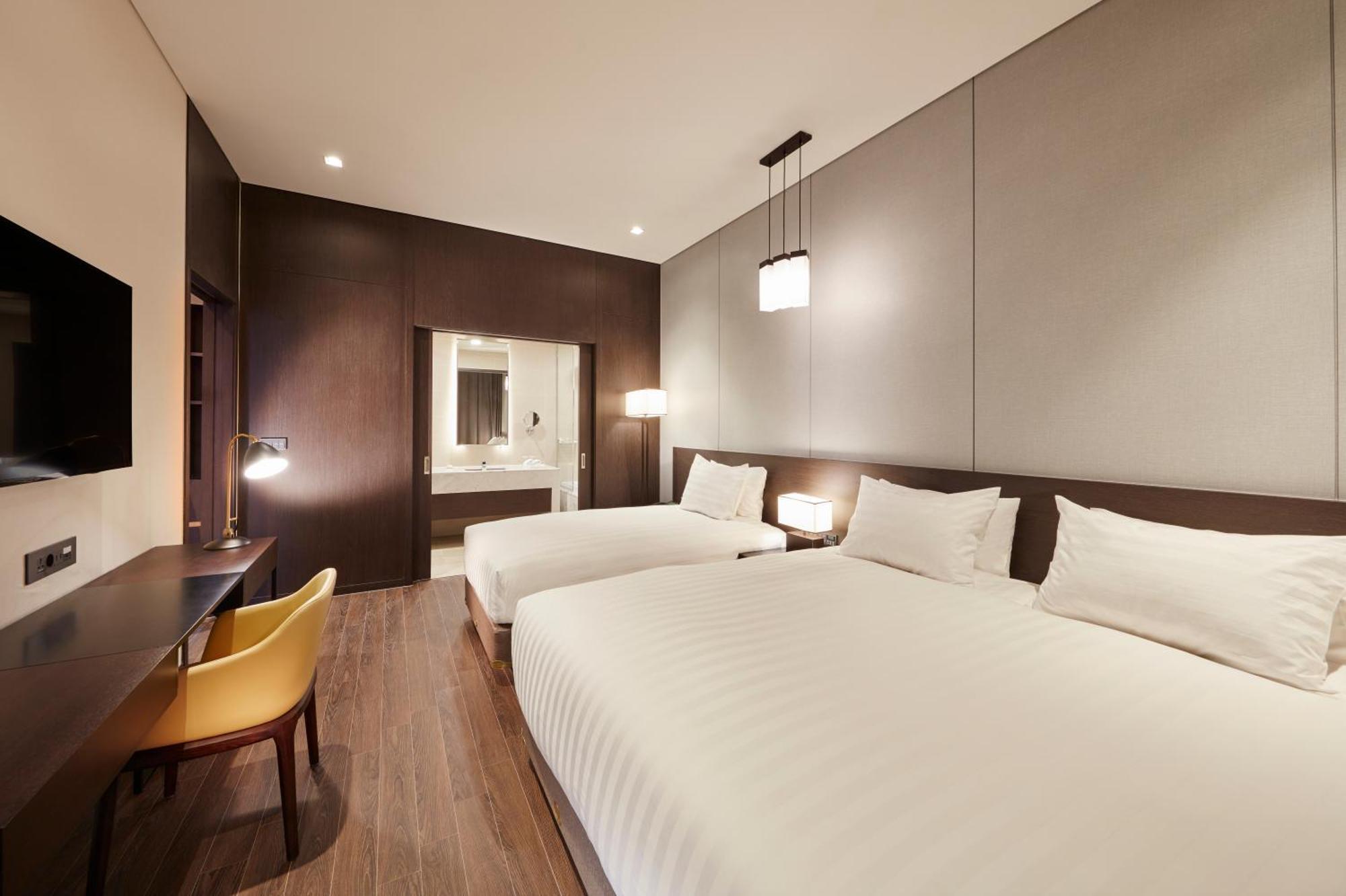 Royal Suite with Sea View