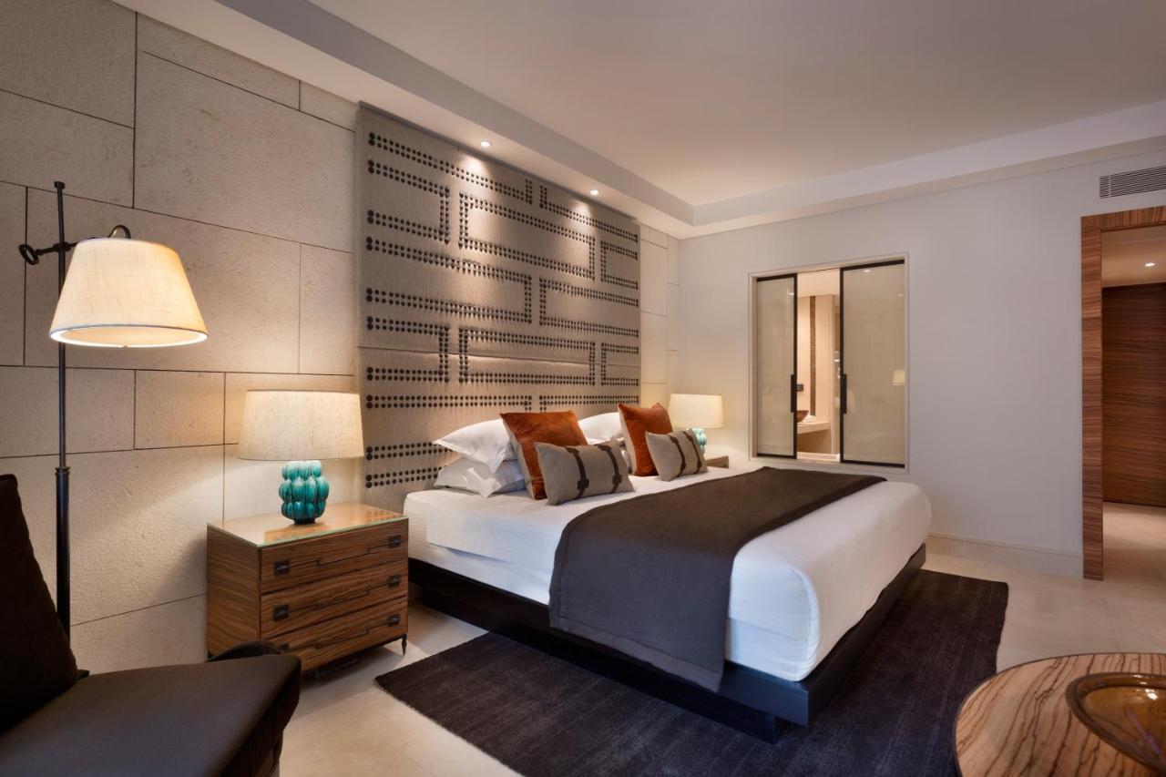 Orient Room