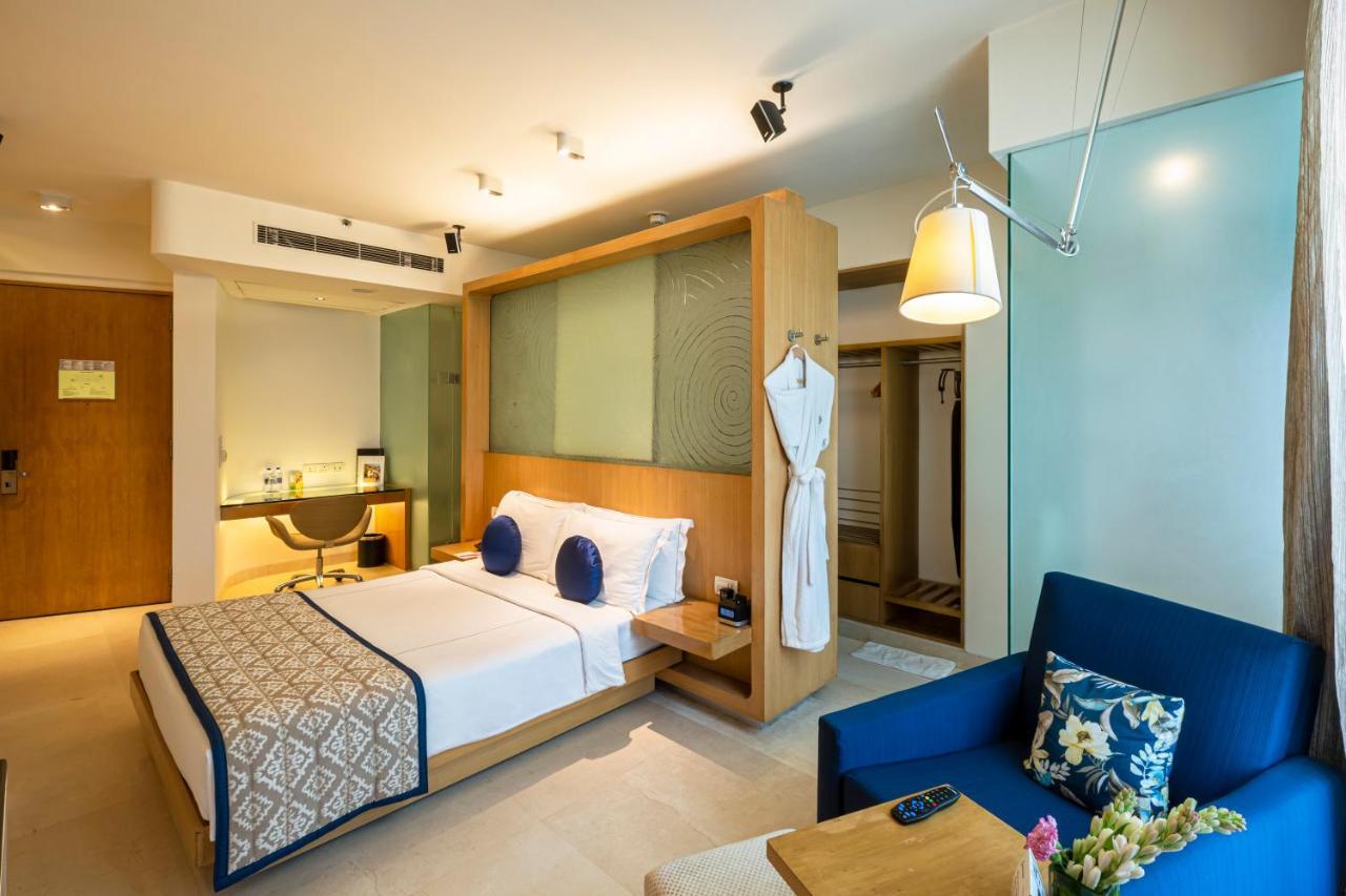 Superior Room City View Queen Bed