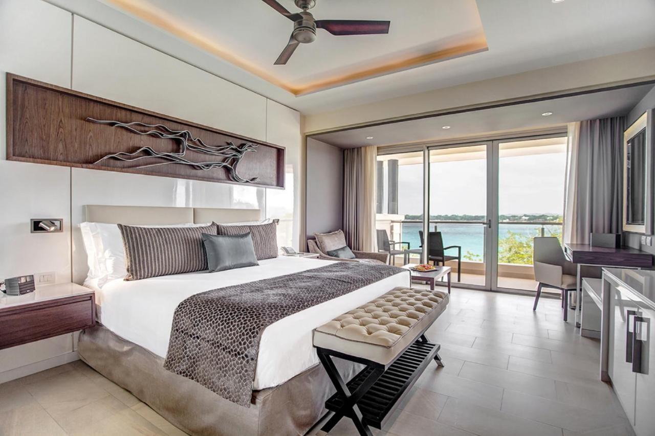 Luxury Presidential One Bedroom Suite Ocean View,933404137:JPEG