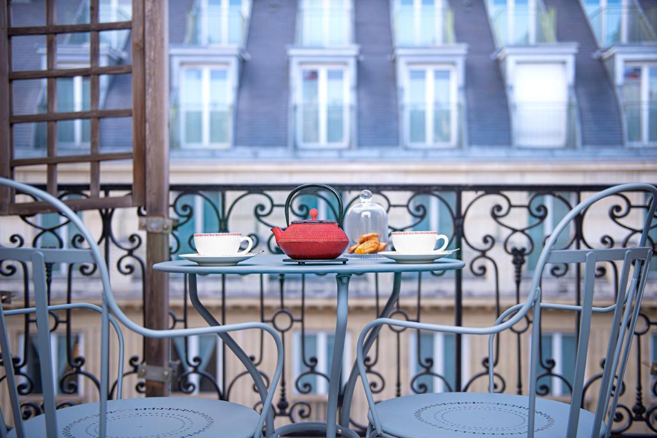 Double or Twin Room Terrace