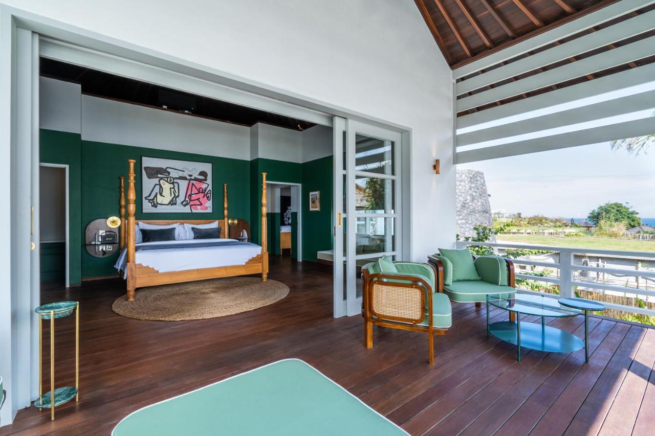 Suite Balcony,948434407:JPEG