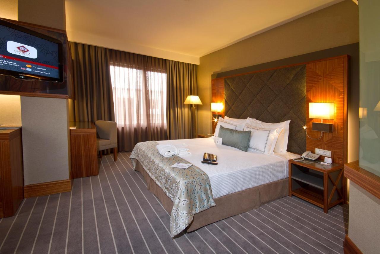 Deluxe Single Room