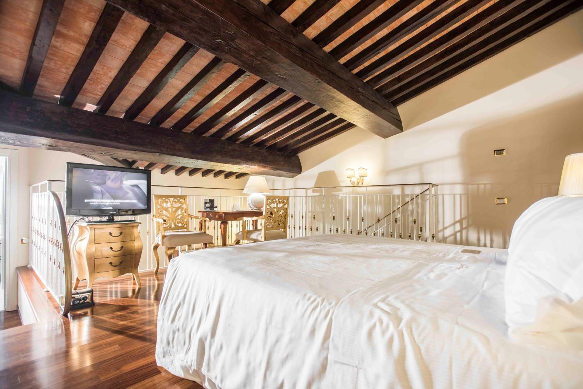 Junior Suite Split Level
