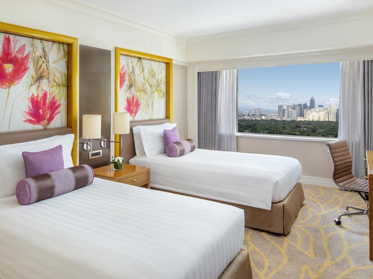 Dusit Twin Room