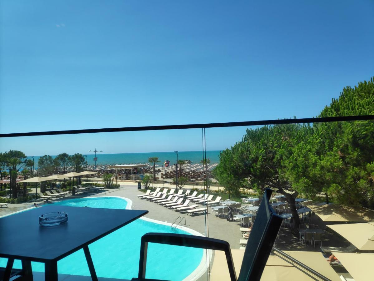 Deluxe Suite Sea View