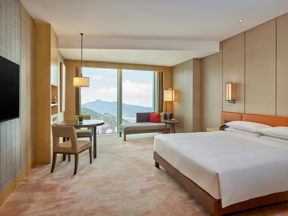 King Room Club Access