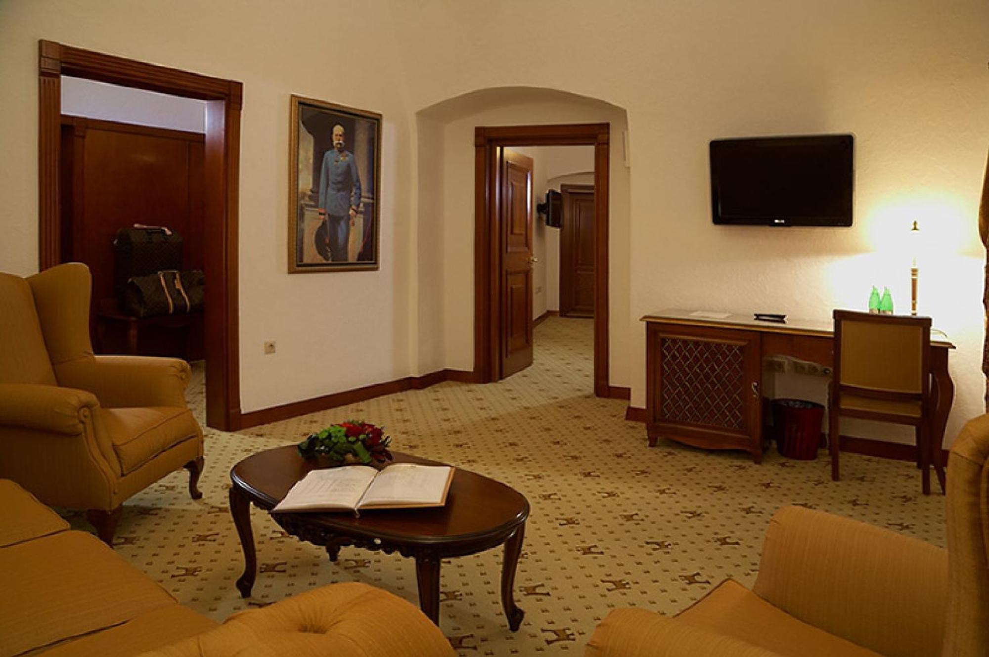 Suite