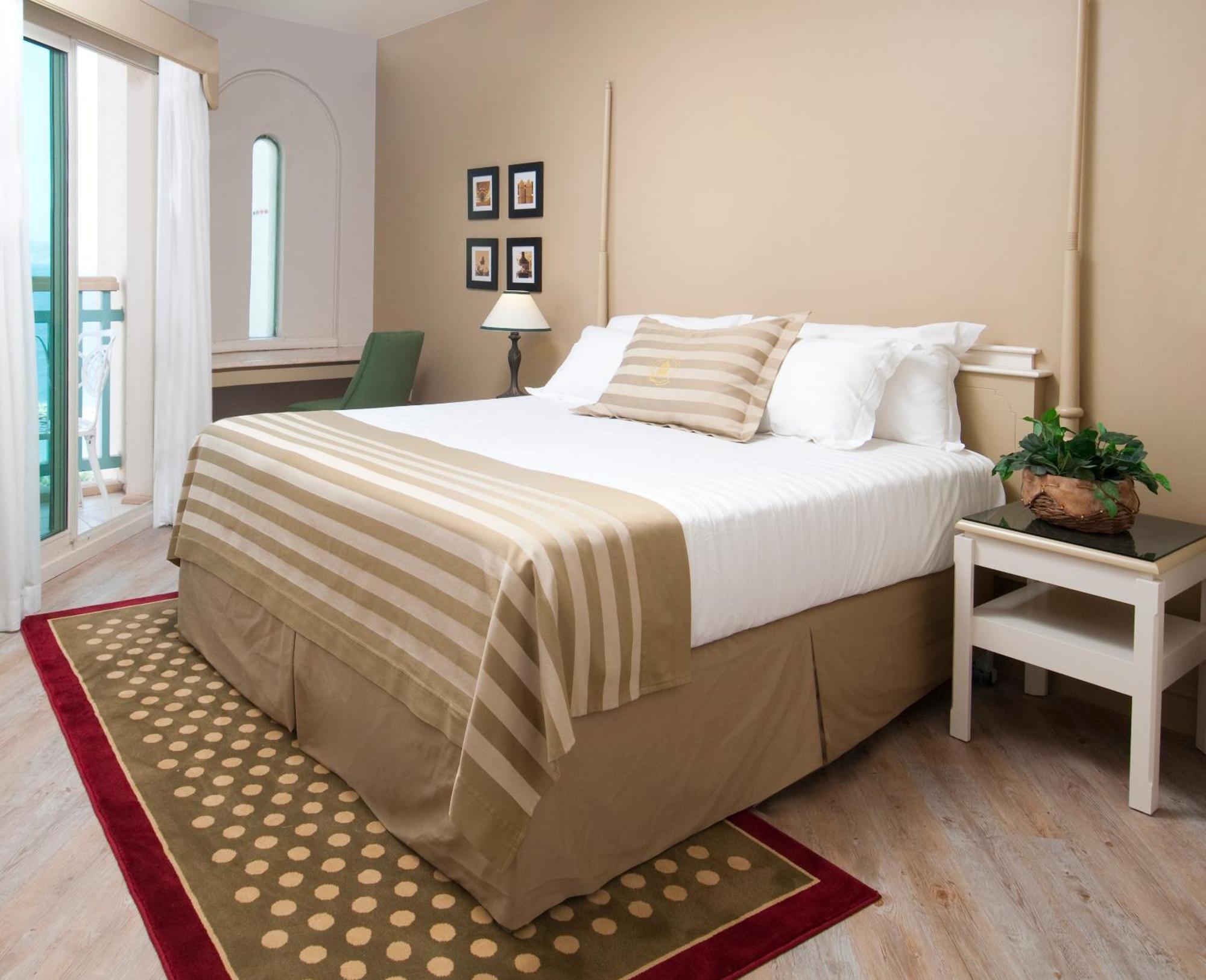 Deluxe Room,1278060970:JPEG