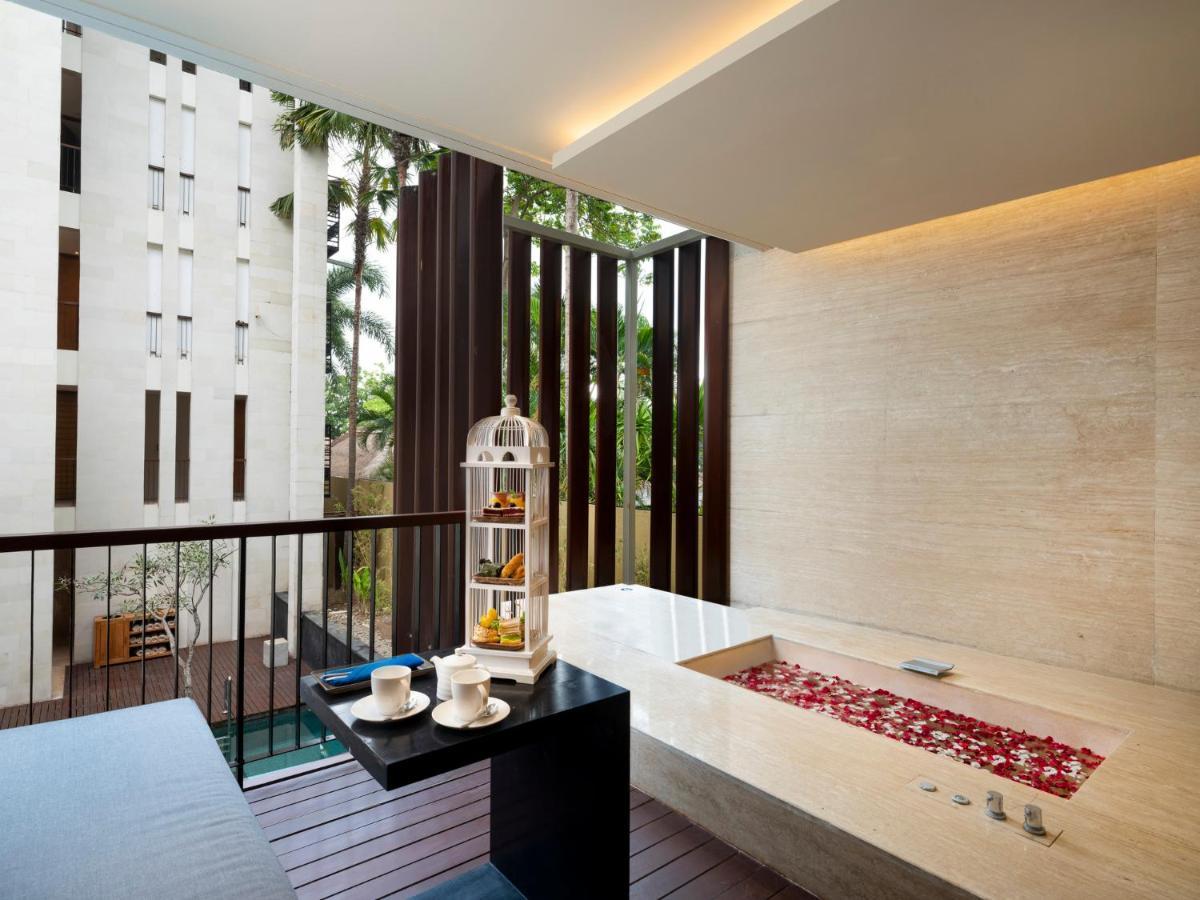 Seminyak King Suite with Balcony,967188628:JPEG