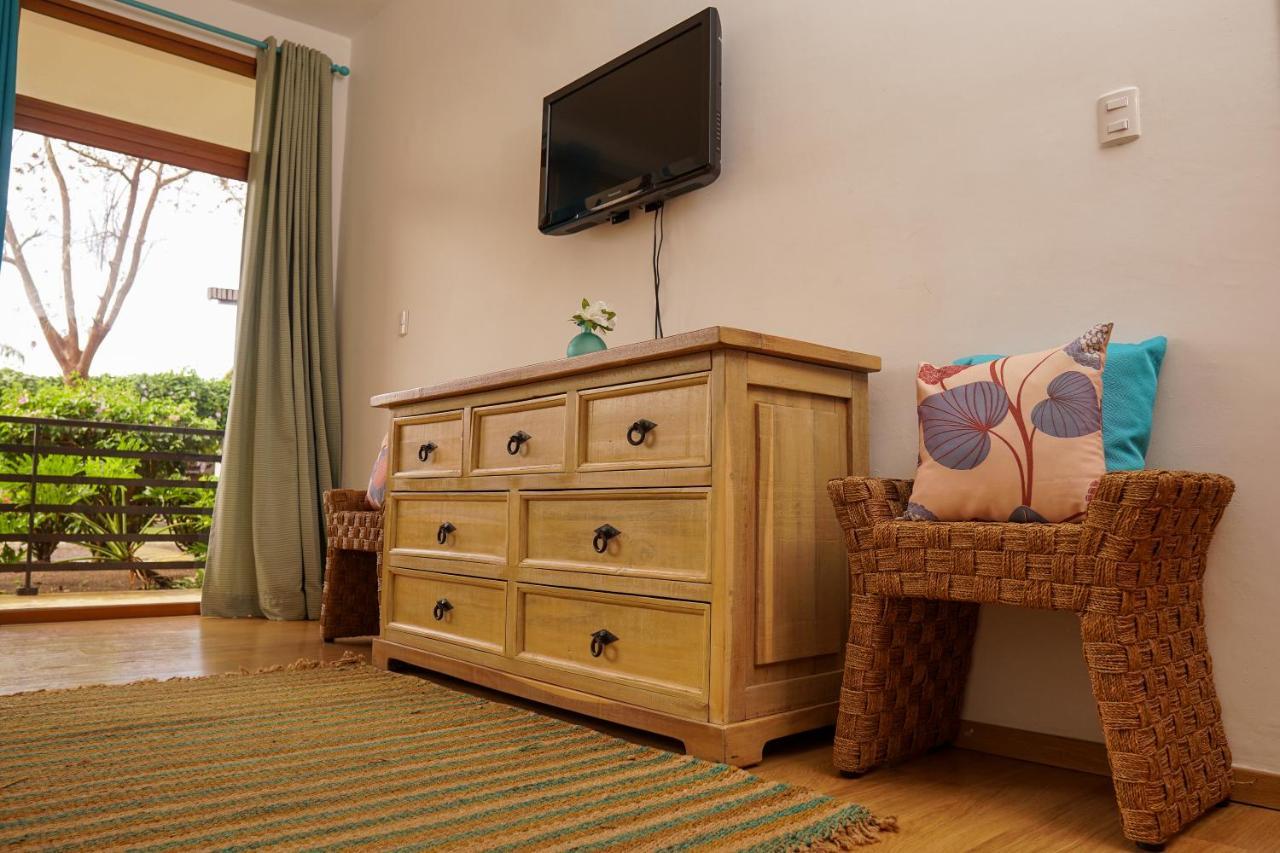 Family Suite,1216418122:JPEG