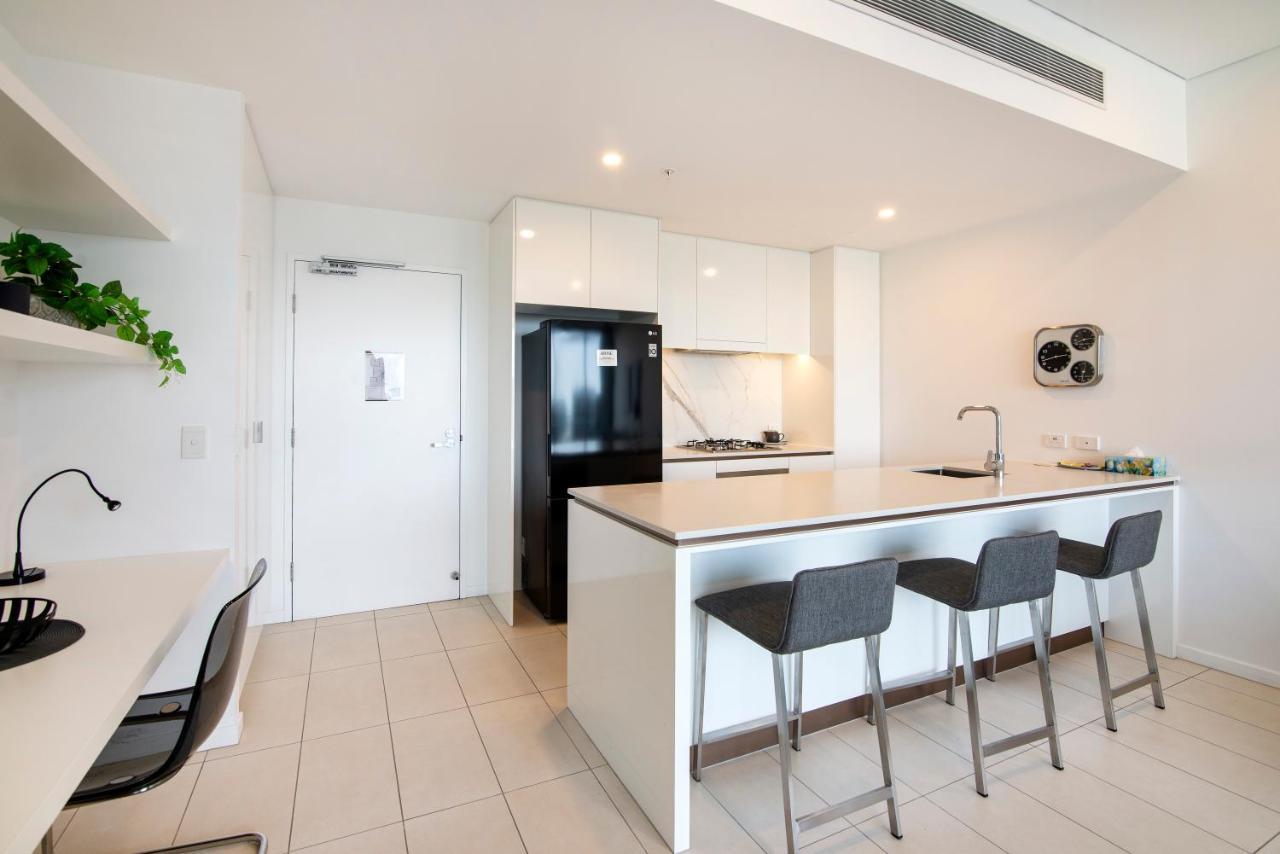 One Bedroom Mountain View Apartment