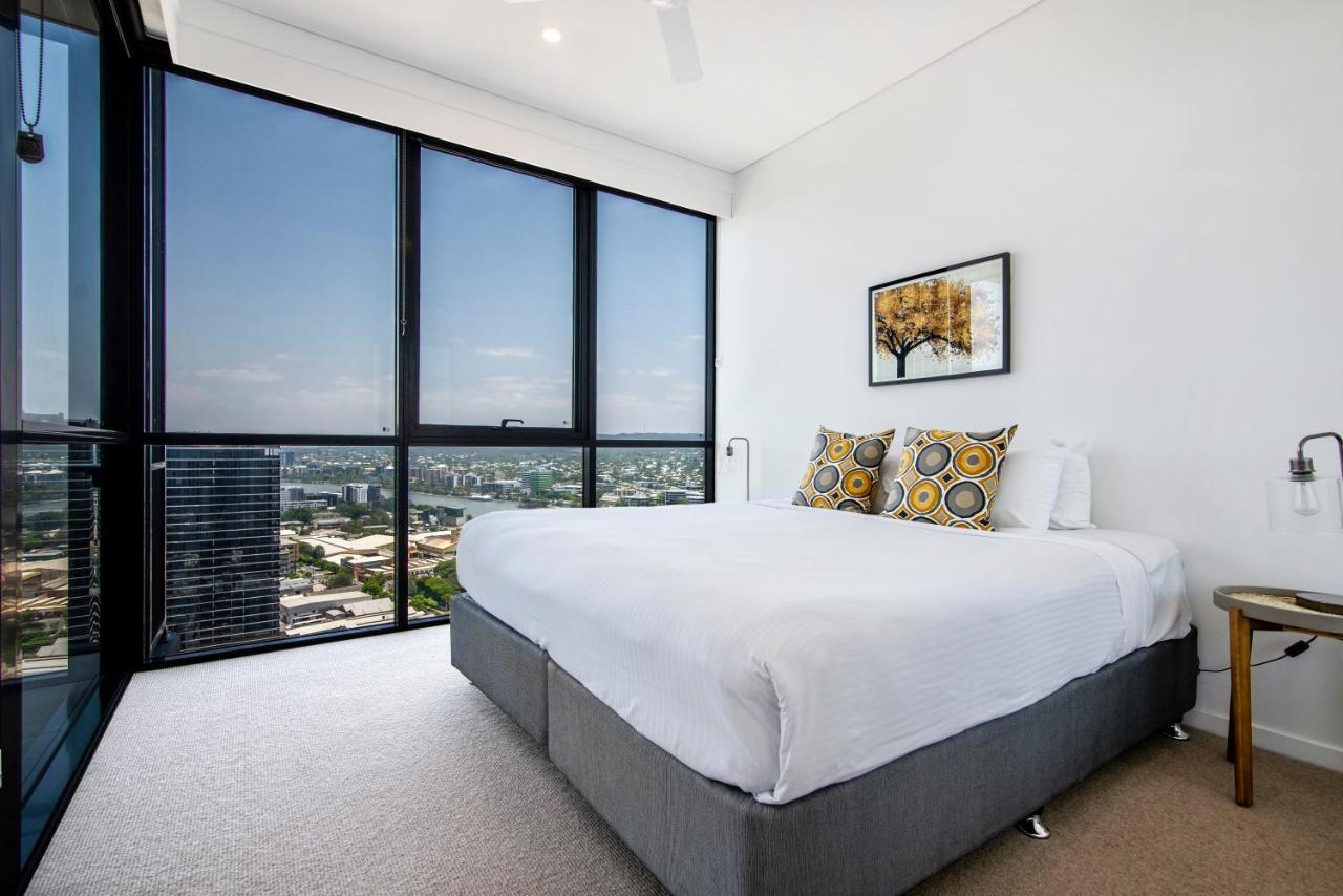 One Bedroom Mountain View Apartment