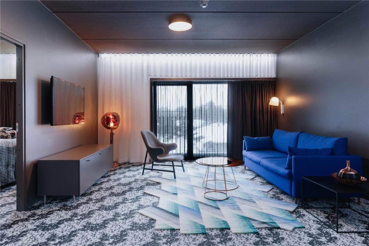 Deluxe King Suite