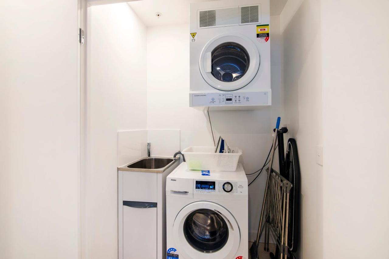 One Bedroom Apartment