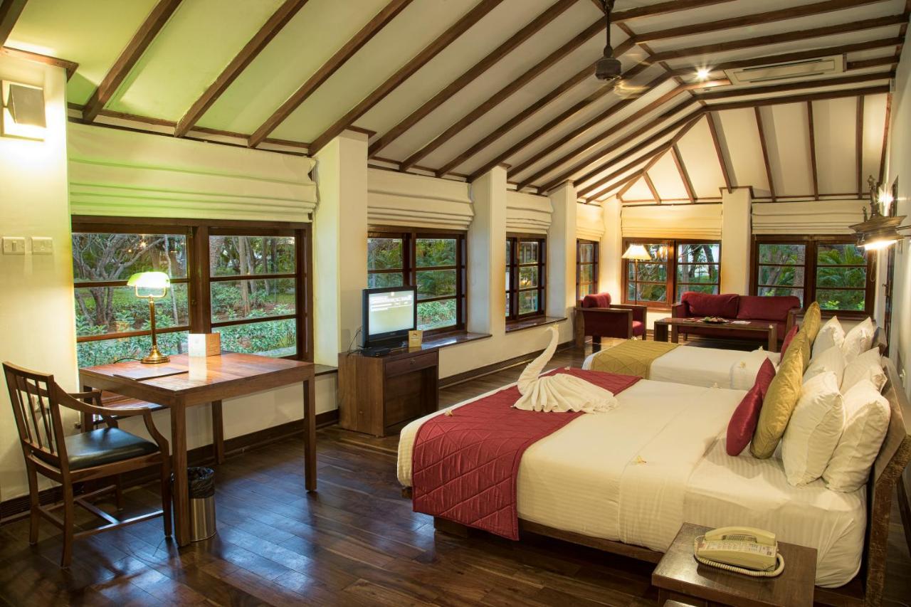 Luxury Plunge pool Villa Complimentary Hi-Tea 4–5 PM tea coffee cookies